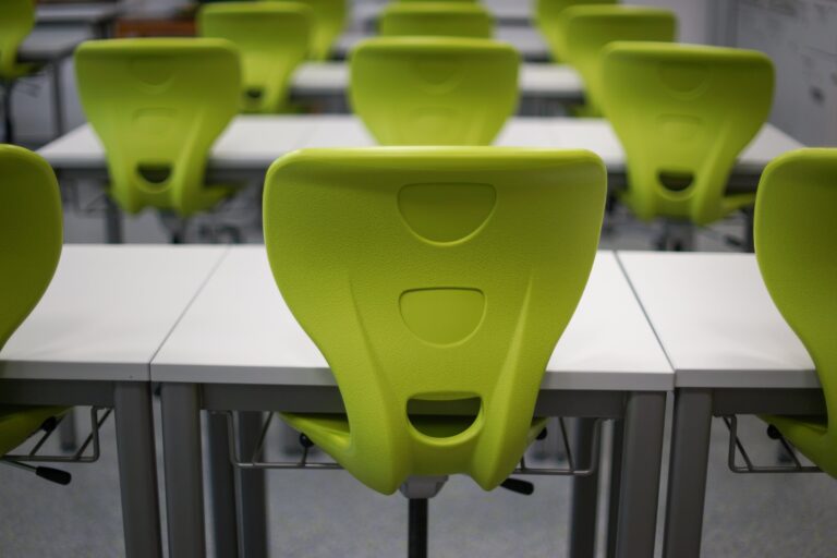 modern educational furniture