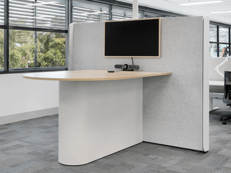 workstations, desks, tables